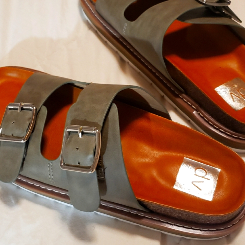Women's sandals